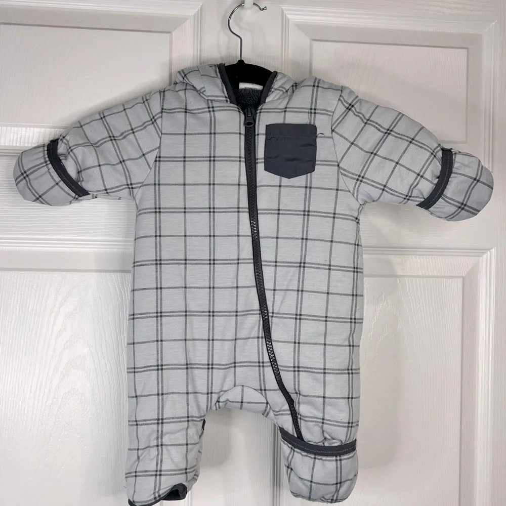 Wonder Nation Boys Plaid Baby Pram - Size 0-3 Months